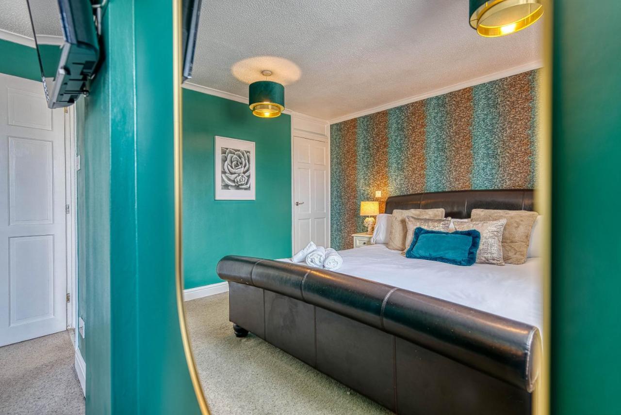 Capri 13 Sa - Contemporary 2 Bedroom House In Loughborough With Free Parking, Close To Loughborough University & M1 Motorway Buitenkant foto