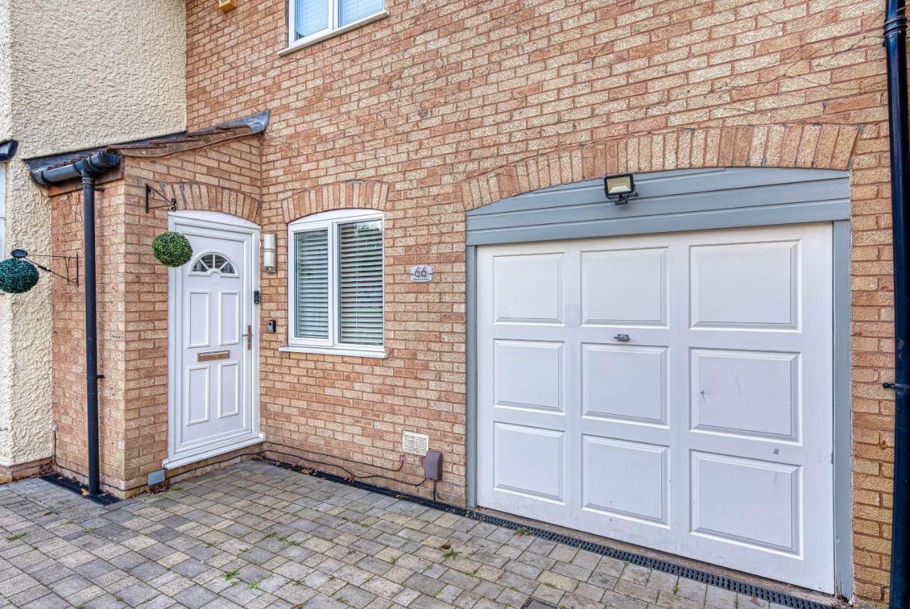 Capri 13 Sa - Contemporary 2 Bedroom House In Loughborough With Free Parking, Close To Loughborough University & M1 Motorway Buitenkant foto