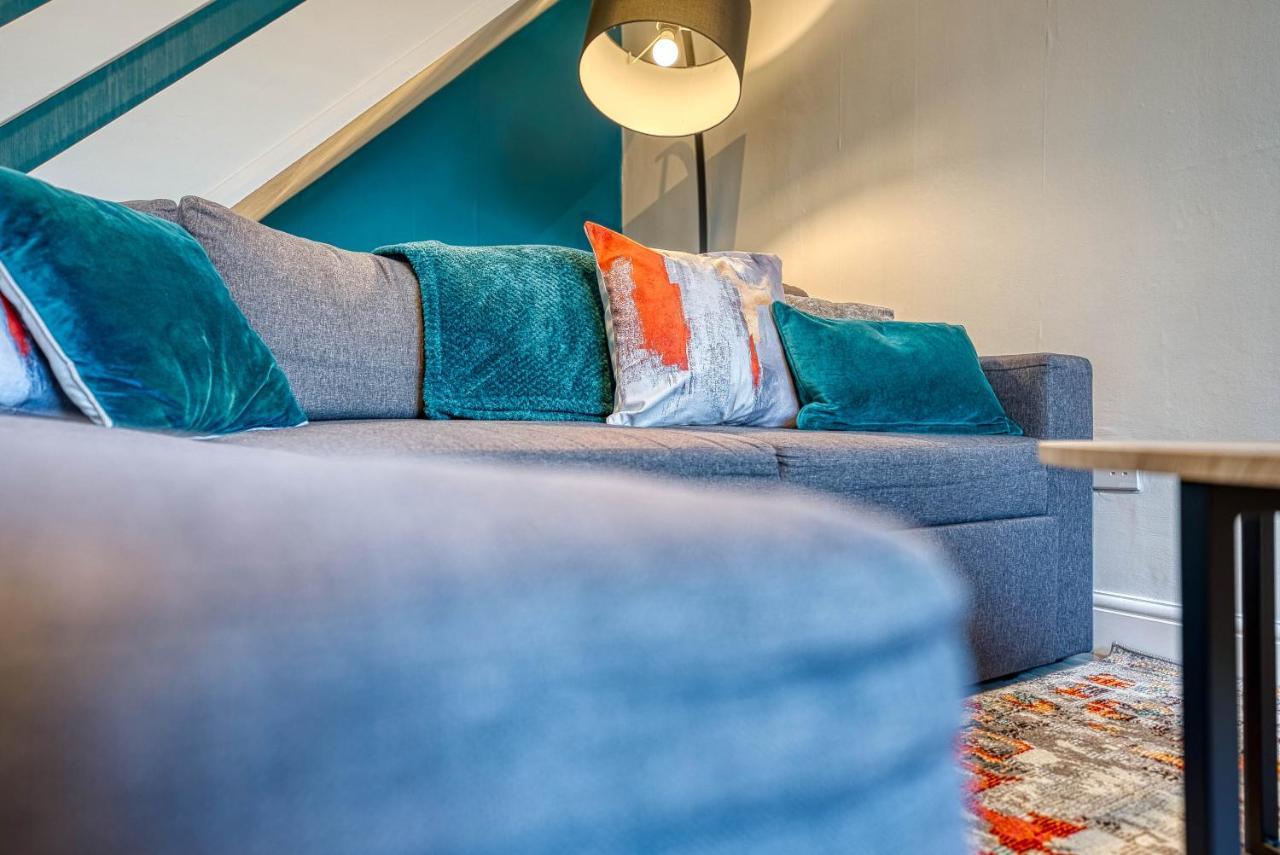 Capri 13 Sa - Contemporary 2 Bedroom House In Loughborough With Free Parking, Close To Loughborough University & M1 Motorway Buitenkant foto